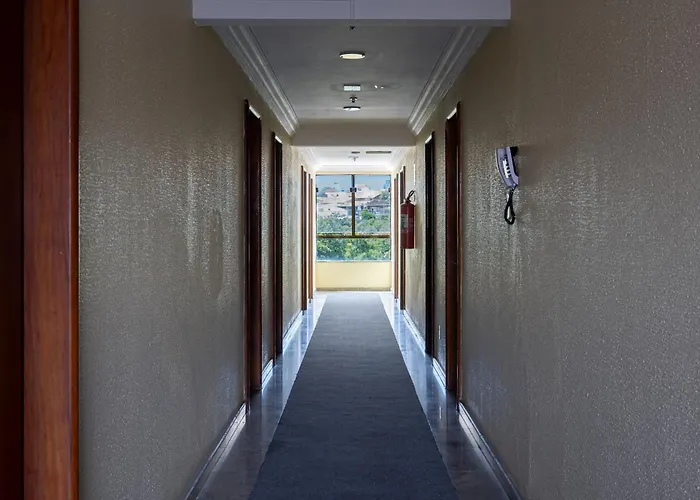 Carlton Plaza São José dos Campos